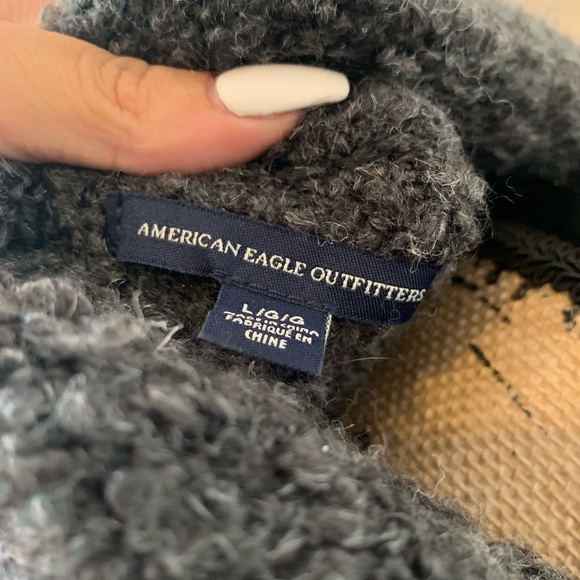 American Eagle sweater - Picture 5 of 5